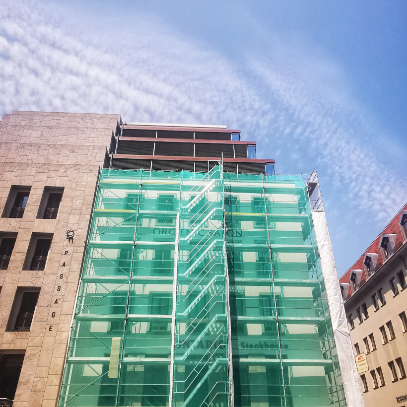 Fassadengerüst am Neumarkt in Dresden